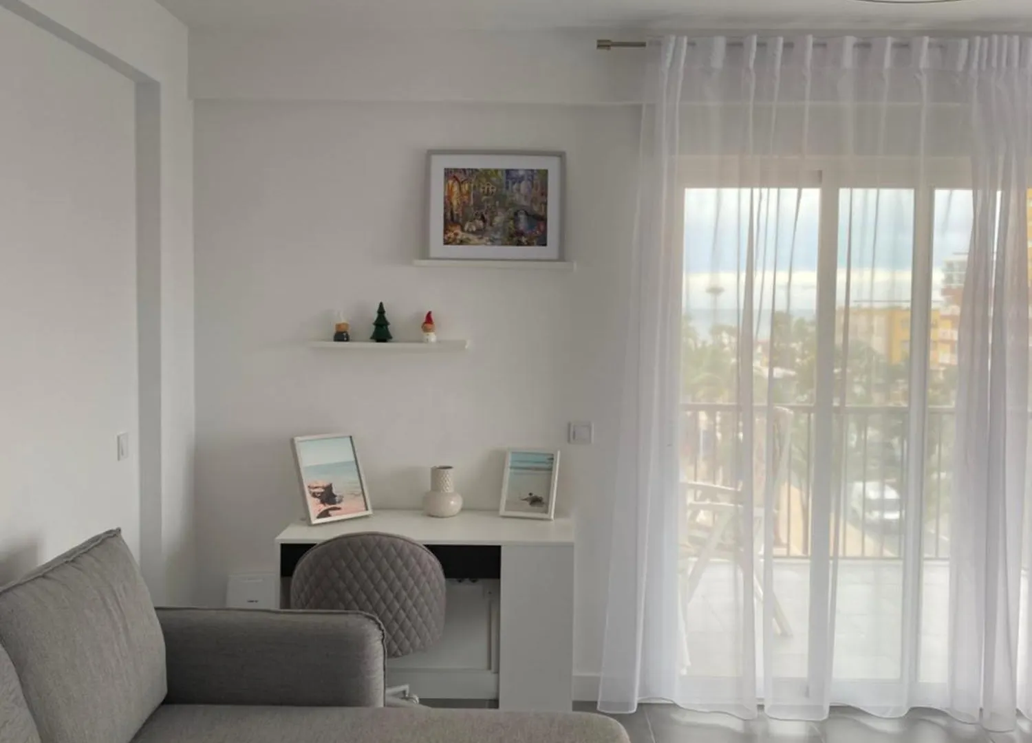Apartamentos La Gaviota Roquetas de Mar 0*,  Spain